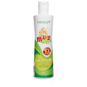 Sữa tắm gội trẻ em Lactacyd Milky (250ml)